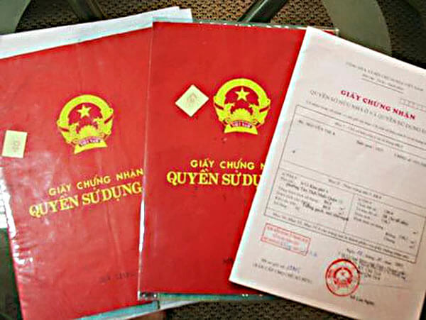 Hình ảnh minh họa về giấy chứng nhận quyền sử dụng.-tranh chấp quyền sử dụng đất không có sở đỏ-nplaw.vn
